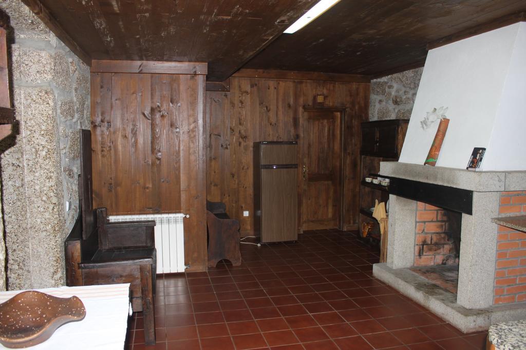 Casas Do Corvo Ventosa (Braga)